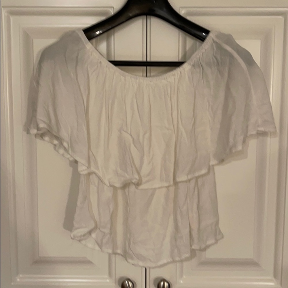 White Holding Horses off the shoulder top